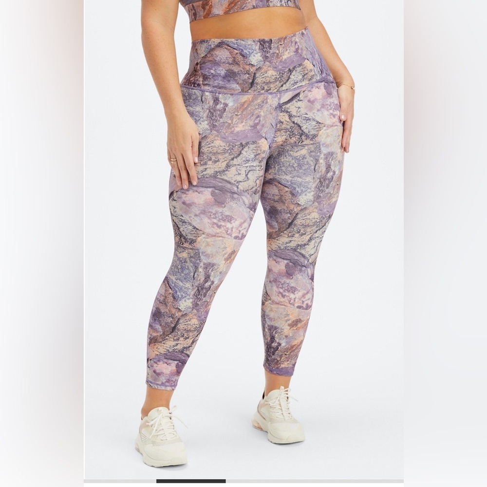 Fabletics Define Powerhold 7/8 legging